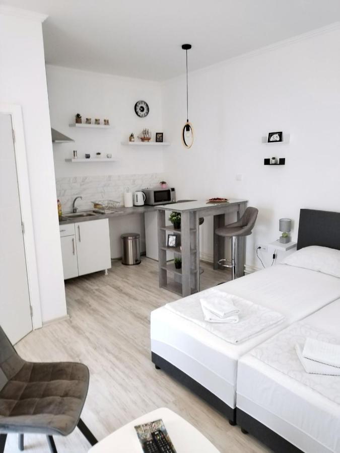 Vajda Apartments Novi Sad Exterior foto